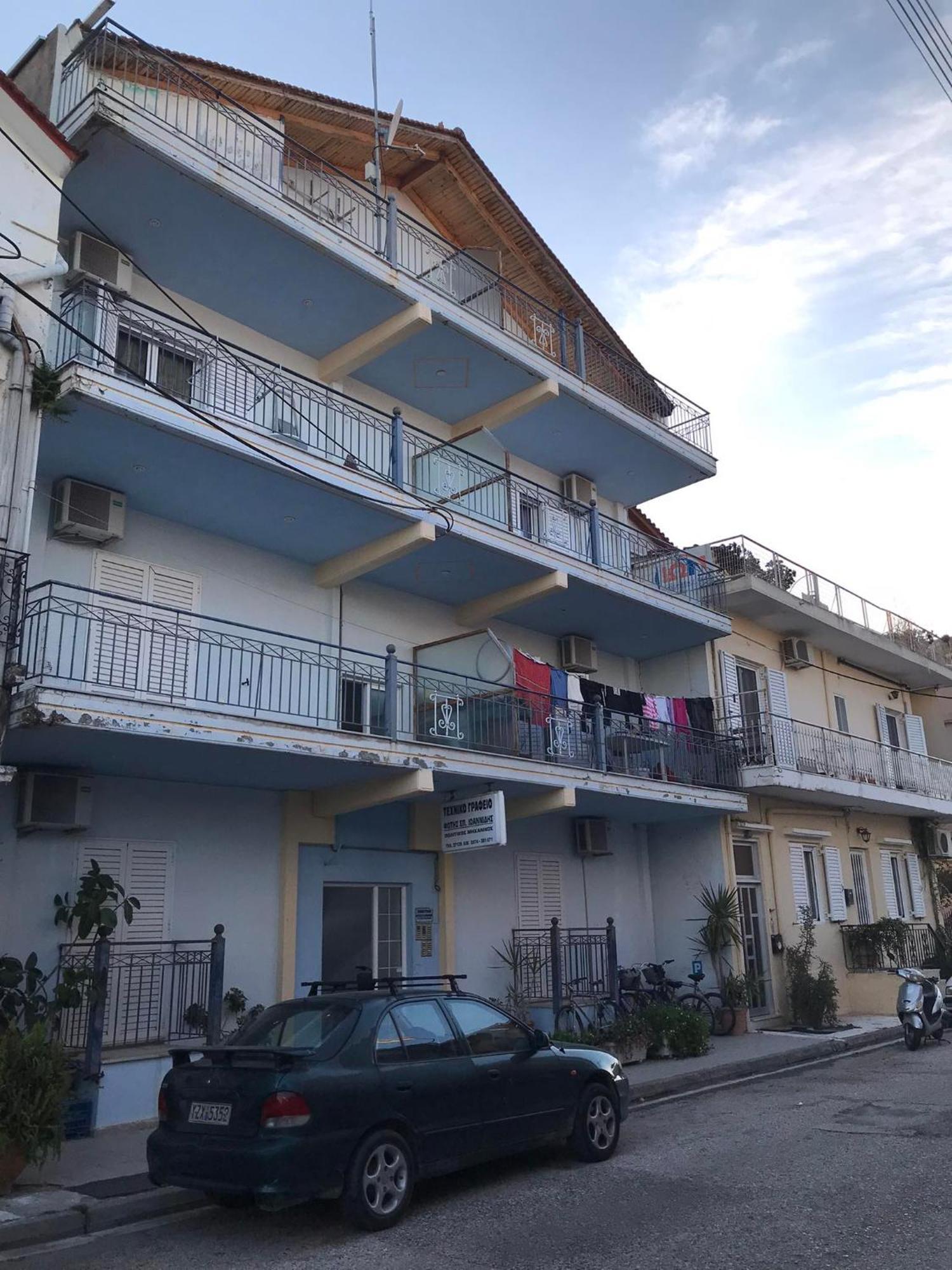 Ion Apartments Messolonghi Double Room Sea View Loft Missolonghi Exterior photo